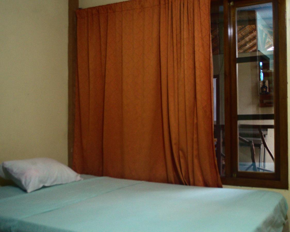 מונטניטה Hostal Tierra Y Mar מראה חיצוני תמונה