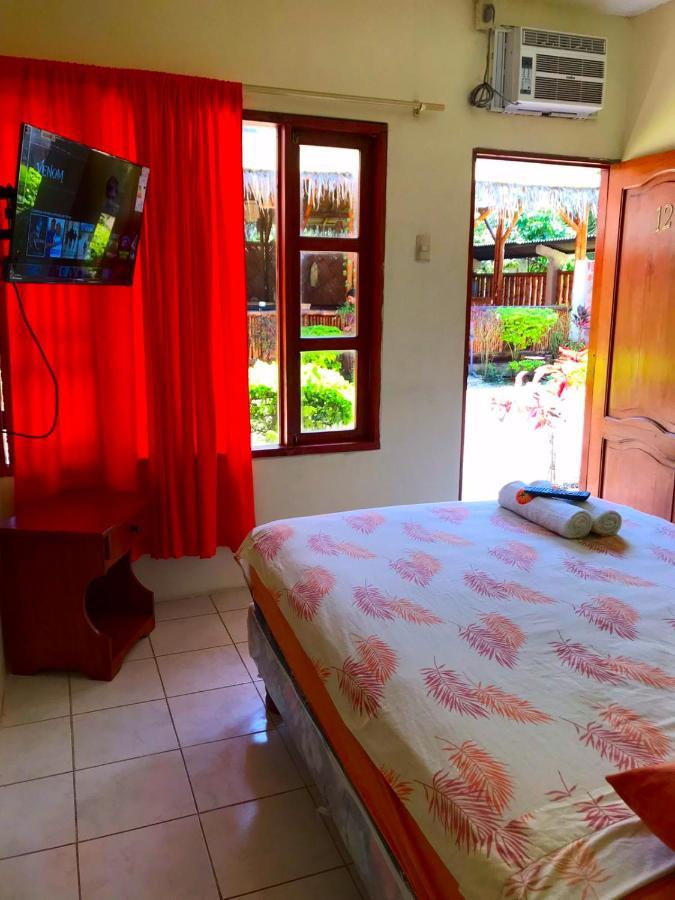 מונטניטה Hostal Tierra Y Mar מראה חיצוני תמונה
