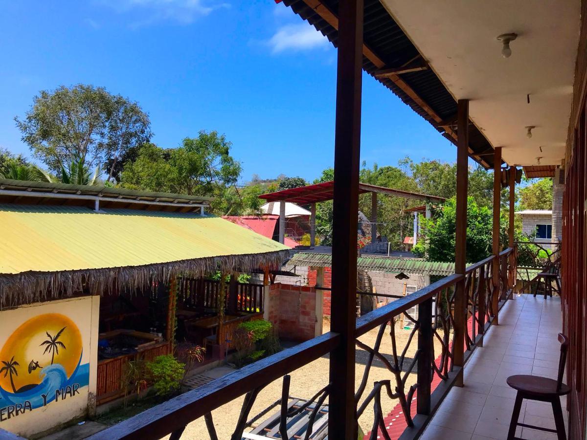 מונטניטה Hostal Tierra Y Mar מראה חיצוני תמונה