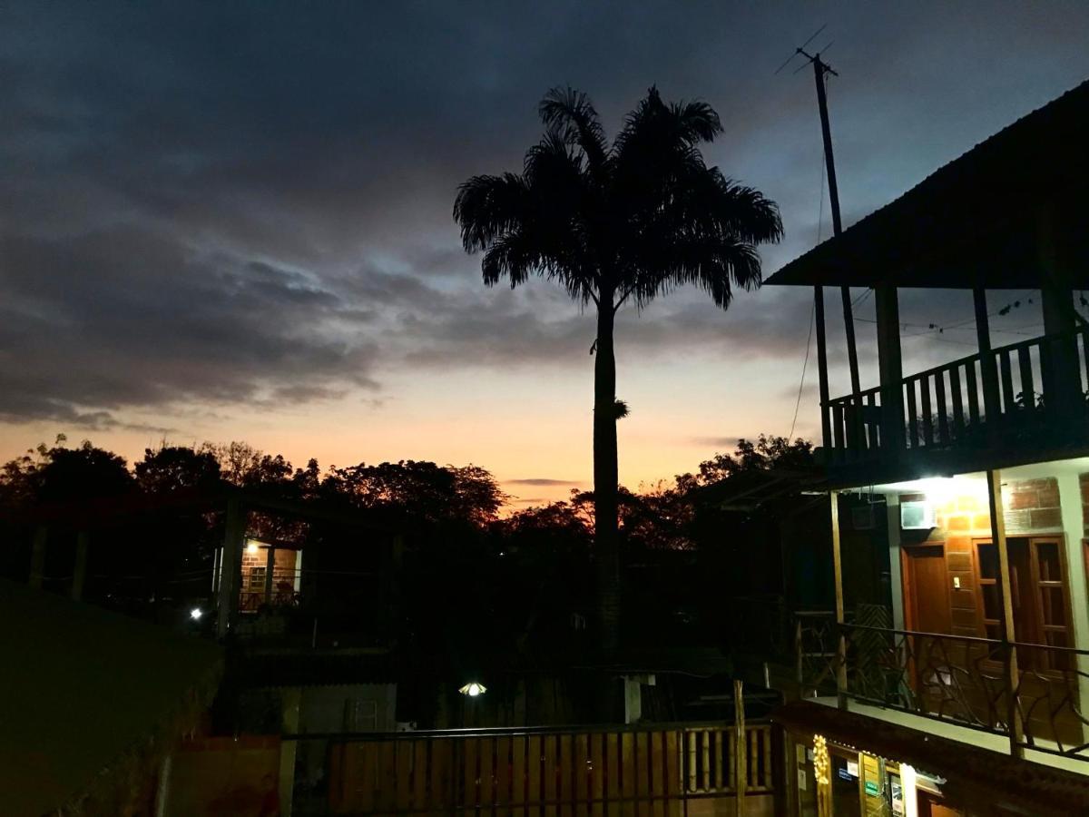 מונטניטה Hostal Tierra Y Mar מראה חיצוני תמונה